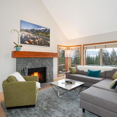 Painted Cliff 11 | Dog Friendly! Ski-In Ski-Out Benchlands Townhome W/ Hot Tub & Fireplace Whistler Exteriör bild