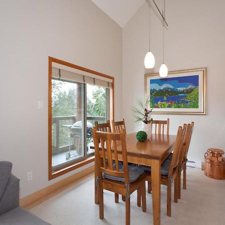 Painted Cliff 11 | Dog Friendly! Ski-In Ski-Out Benchlands Townhome W/ Hot Tub & Fireplace Whistler Exteriör bild