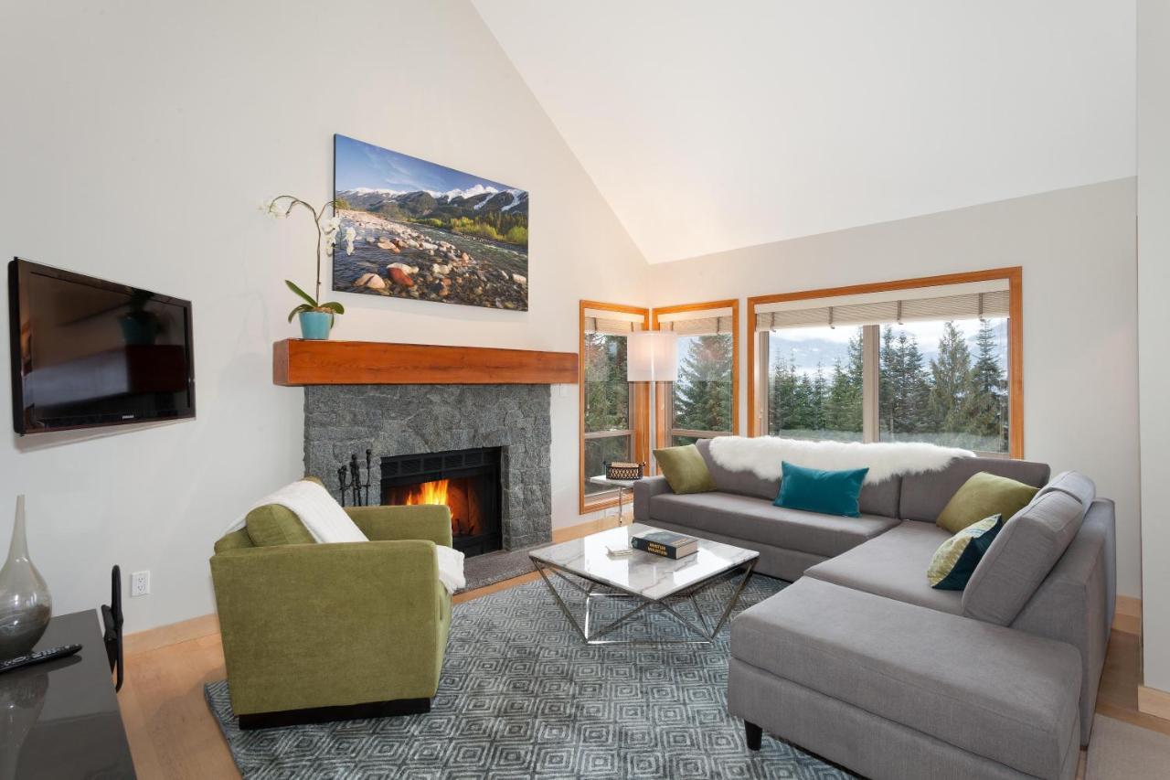Painted Cliff 11 | Dog Friendly! Ski-In Ski-Out Benchlands Townhome W/ Hot Tub & Fireplace Whistler Exteriör bild