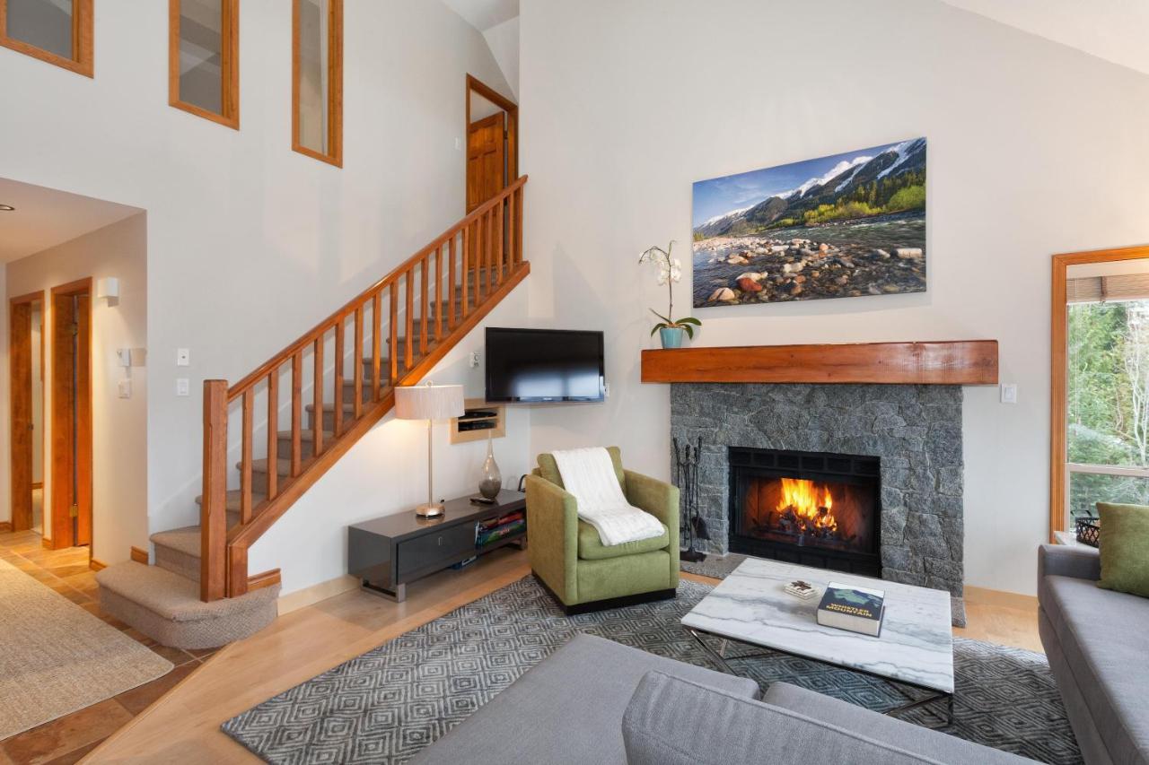 Painted Cliff 11 | Dog Friendly! Ski-In Ski-Out Benchlands Townhome W/ Hot Tub & Fireplace Whistler Exteriör bild